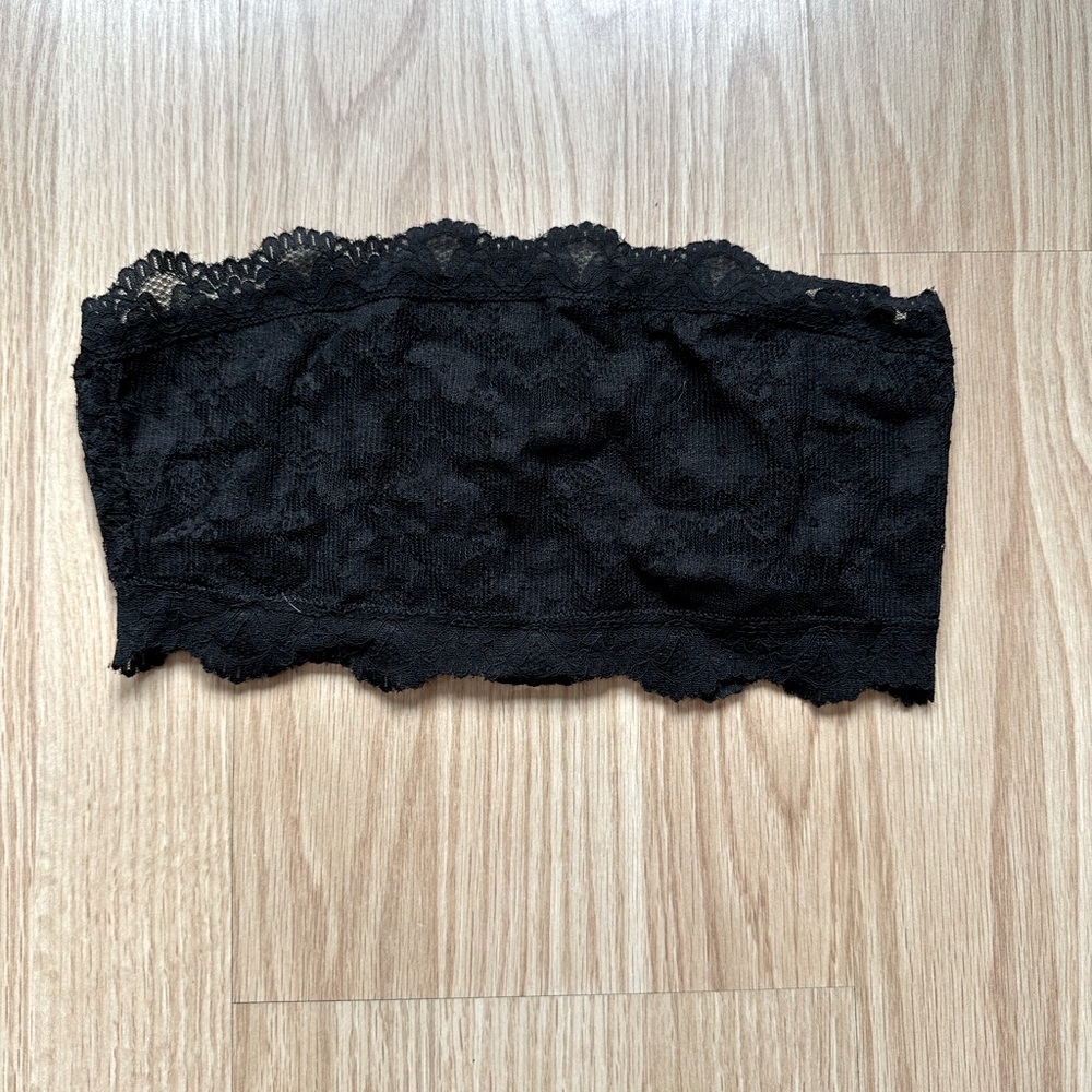 Black Lacey bandeau